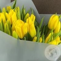 35 тюльпанов желтых в магазине Цветы Планеты