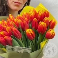 45 тюльпанов красно-желтых в магазине Цветы Планеты