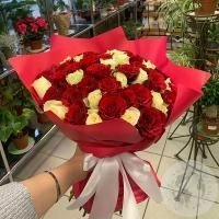 Букет из 51 розы микс 40 см.