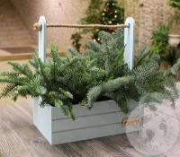 Новогодняя композиция в ящике