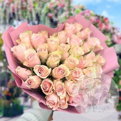 Букет из 39 роз в магазине Цветы Планеты