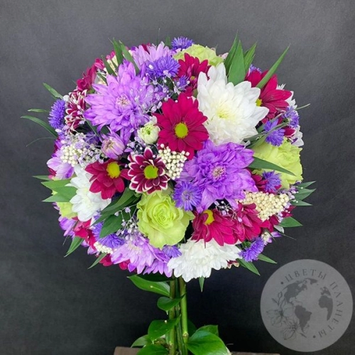 Букет из хризантем, роз в кашпо "Дерево" в магазине Цветы Планеты