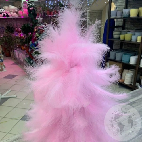 Подарки на Композиция в кашпо "Елка с перьями" в магазине Цветы Планеты