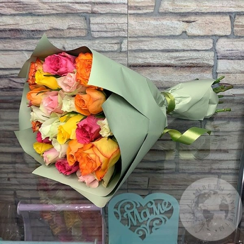 25 роз микс 40 см. в магазине Цветы Планеты