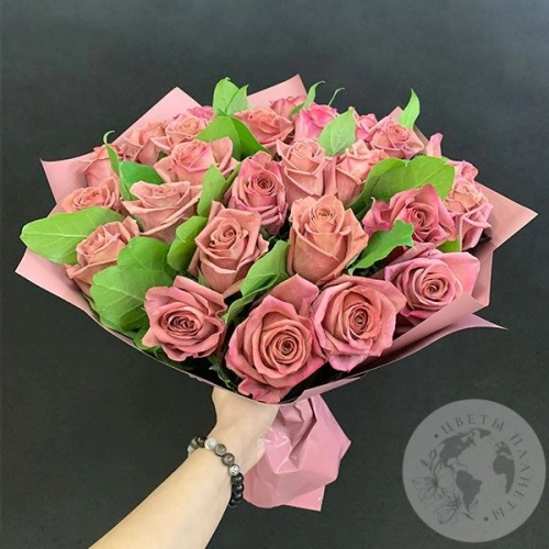 Букет 25 роз в магазине Цветы Планеты