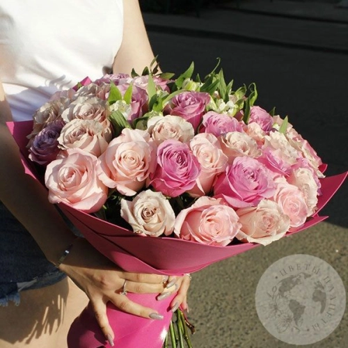 Букет из роз и альстромерий "Шикарный" в магазине Цветы Планеты