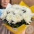 13 хризантем белых в магазине Цветы Планеты 13 хризантем белых