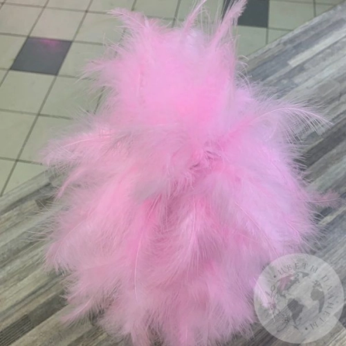 Подарки на Композиция в кашпо "Елка с перьями" в магазине Цветы Планеты