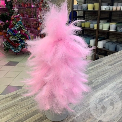 Подарки на Композиция в кашпо "Елка с перьями" в магазине Цветы Планеты