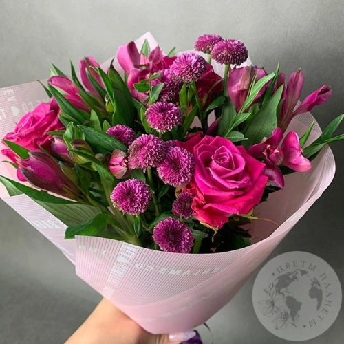 Букет из роз и альстромерий "Улыбка" в магазине Цветы Планеты