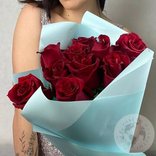 9 роз бордовых 60 см. в магазине Цветы Планеты