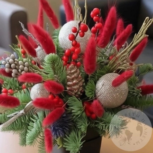 Новогодняя композиция с нобилисом в кашпо в магазине Цветы Планеты