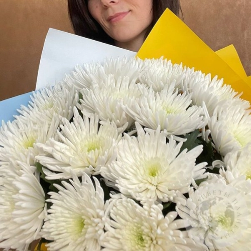 15 хризантем белых в магазине Цветы Планеты 15 хризантем белых