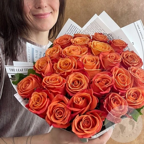21 роза оранжевая 60 см. 21 роза оранжевая 60 см. в магазине Цветы Планеты