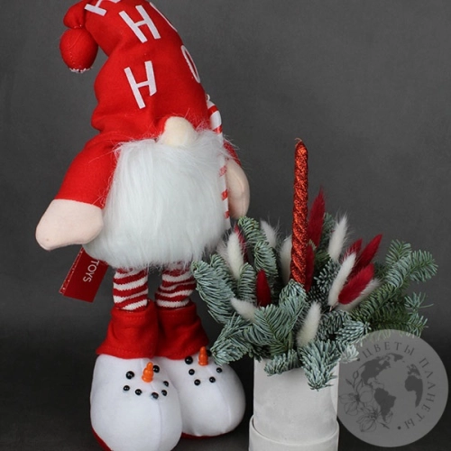 Подарки на Новогодняя композиция "Гном" в магазине Цветы Планеты