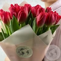 40 тюльпанов красных в магазине Цветы Планеты