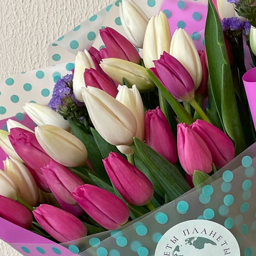 Букет из тюльпанов в магазине Цветы Планеты