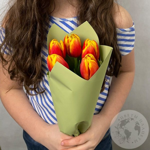 5 тюльпанов красно-желтых в магазине Цветы Планеты