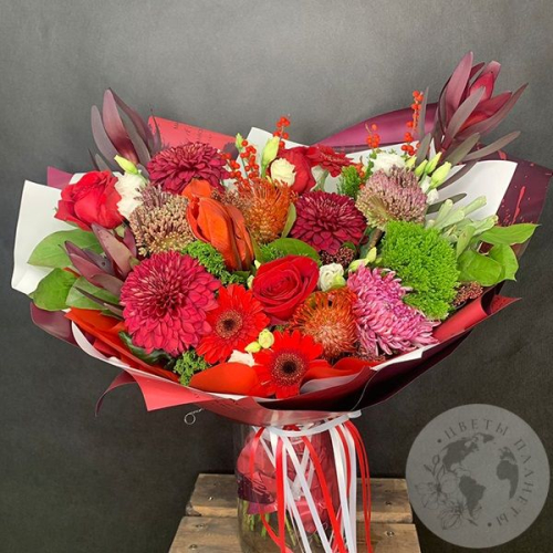 Букет из хризантем и эустомы "Яркое впечатление" в магазине Цветы Планеты