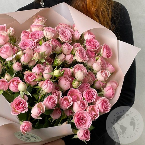 Букет из 51 кустовой розы розовой в магазине Цветы Планеты
