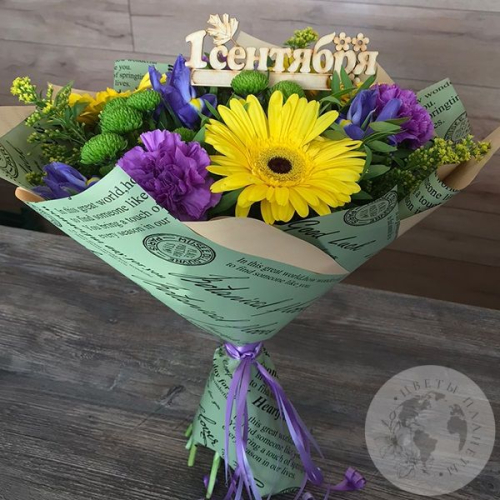 Букет из гербер и ирисов "Учителю"