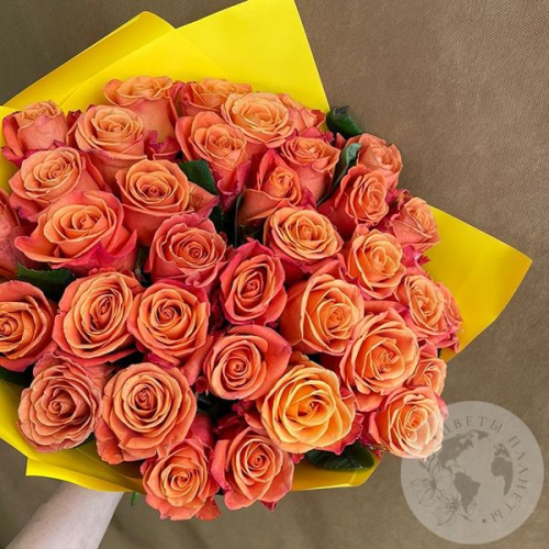 35 роз оранжевых 60 см. в магазине Цветы Планеты