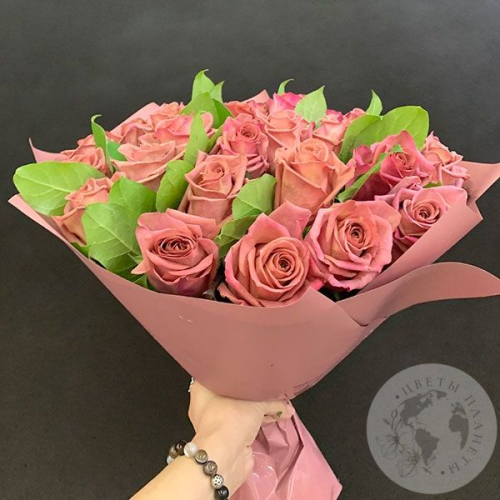 Букет 25 роз в магазине Цветы Планеты