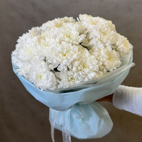 Монобукет из кустовой хризантемы в магазине Цветы Планеты