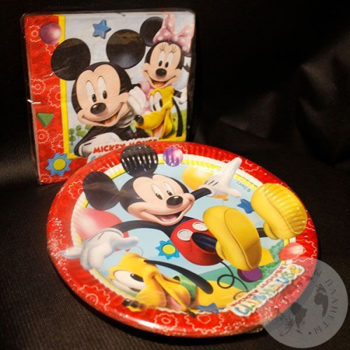 Набор посуды "Микки и Минни" в магазине Цветы Планеты