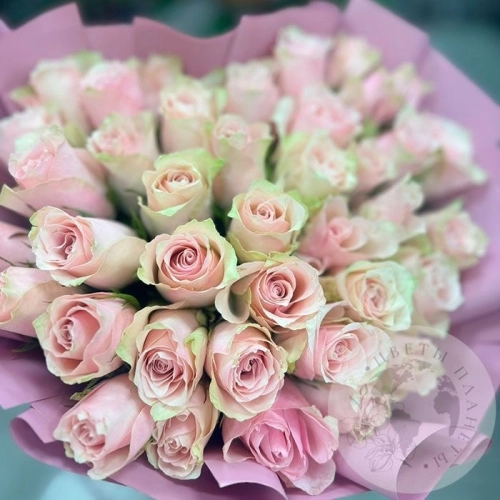 Букет из 39 роз в магазине Цветы Планеты