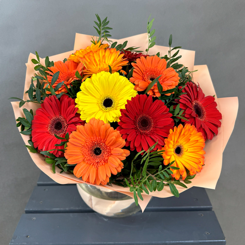 Букет из 11 гербер в магазине Цветы Планеты