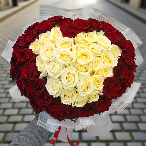 Букет из роз "Призвание в любви" в магазине Цветы Планеты