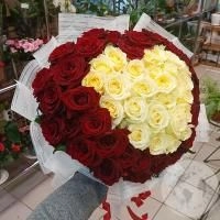 Букет из роз "Призвание в любви" в магазине Цветы Планеты