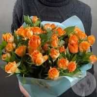 11 кустовых роз оранжевых 60 см в магазине Цветы Планеты