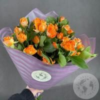 5 кустовых роз оранжевых 60 см в магазине Цветы Планеты