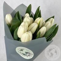 15 тюльпанов белых в магазине Цветы Планеты