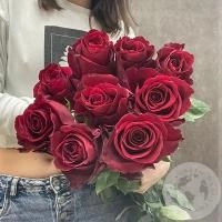 9 роз красных 90 см. в магазине Цветы Планеты