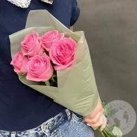 5 роз розовых 50 см. в магазине Цветы Планеты