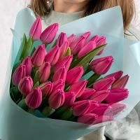 40 тюльпанов бордовых в магазине Цветы Планеты
