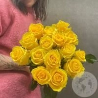 15 роз желтых 50 см. в магазине Цветы Планеты