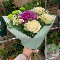 Букет из роз и хризантем "Поляна" в магазине Цветы Планеты